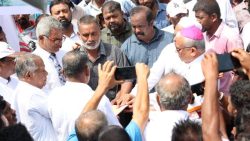 மன்னாரில் கனிய மண் அகழ்வு மற்றும் காற்றாலை மின் உற்பத்தி நடவடிக்கைகளுக்கு எதிராக கவனயீர்ப்பு பேரணி