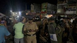 மன்னார் தீவிற்குள் காற்றாலை மின்உற்பத்தி உதிரிபாகங்கள்