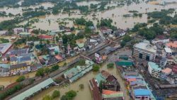 இலங்கை நாட்டை உலுக்கிய டிட்வா புயல் – 600ற்கும் அதிகமானோர் உயிரிழப்பு