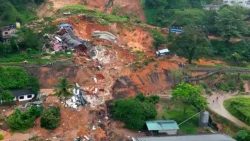 இலங்கையை உலுக்கிய டிட்வா புயல்