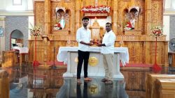 “கல்வாரி சுவடுகள்” தவக்கால நூல் வெளியீடு