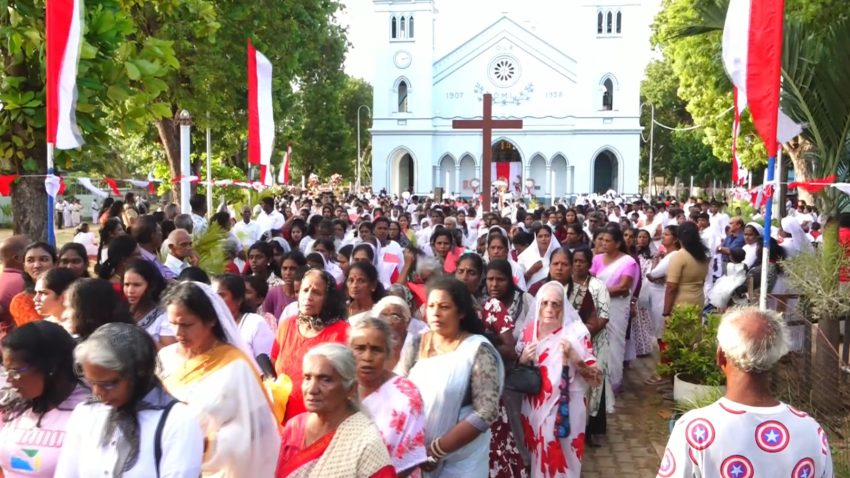 யாழ். மறைக்கோட்டத்தில் கிறிஸ்துவின் திருஉடல் திரு இரத்த பெருவிழா நற்கருணைப்பவனி