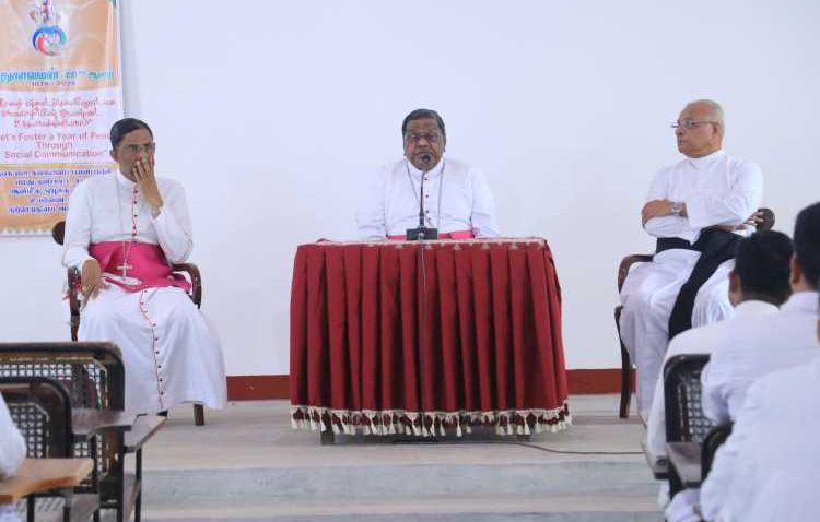 யாழ்ப்பாண மறைமாவட்டத்தின் புதிய ஆயராக பேரருட்தந்தை அன்ரன் ரஞ்சித் பிள்ளைநாயகம் அவர்கள் நியமனம்